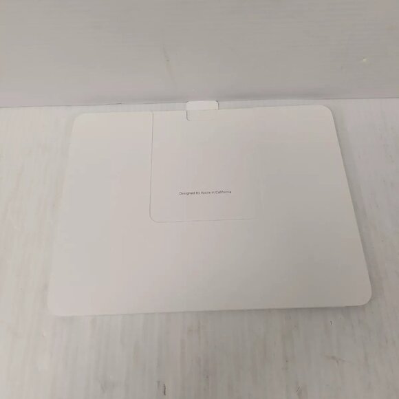 (N86429-1) Apple Magic Keyboard iPad Case - Picture 5 of 9